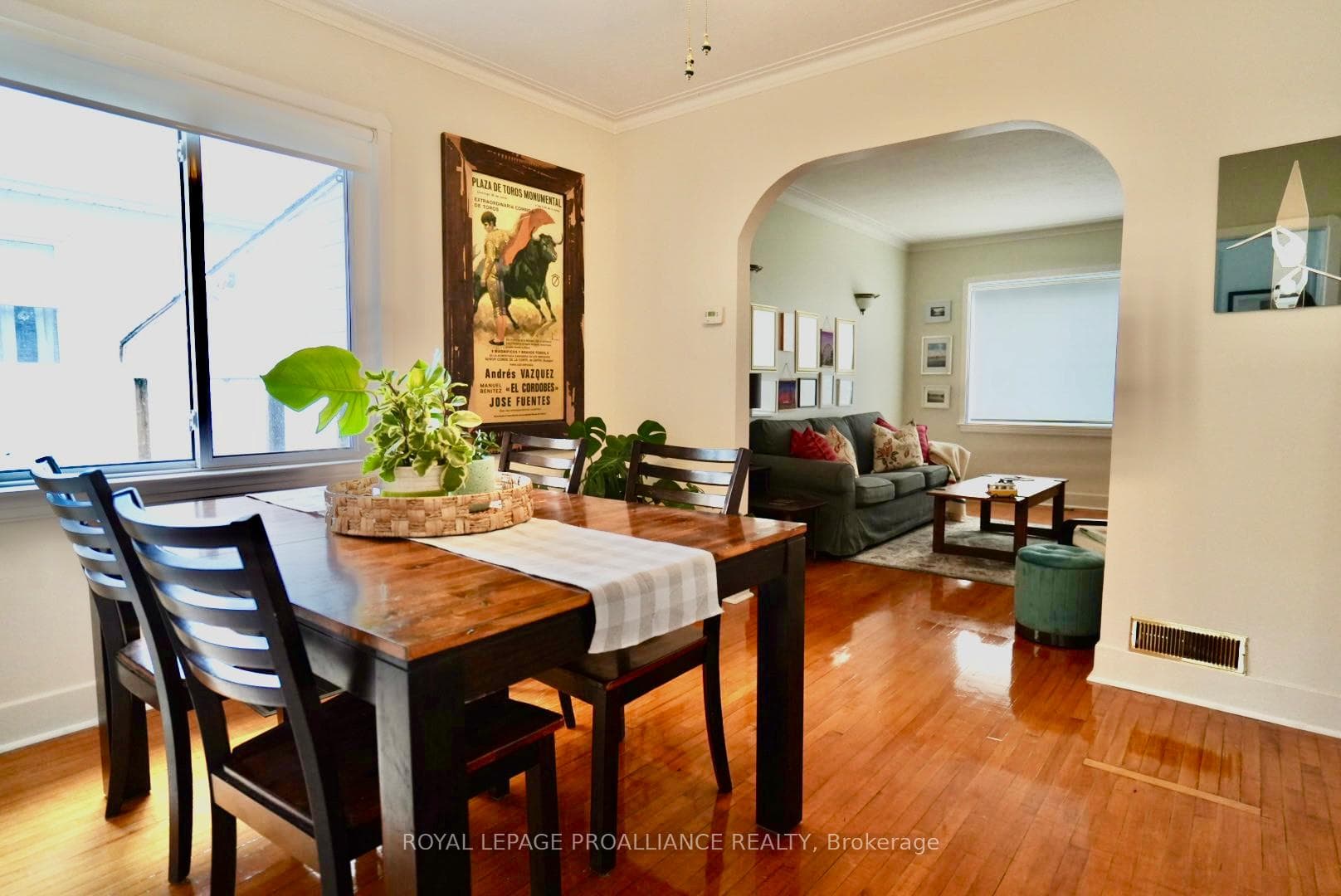 98 Ware Street photo 10