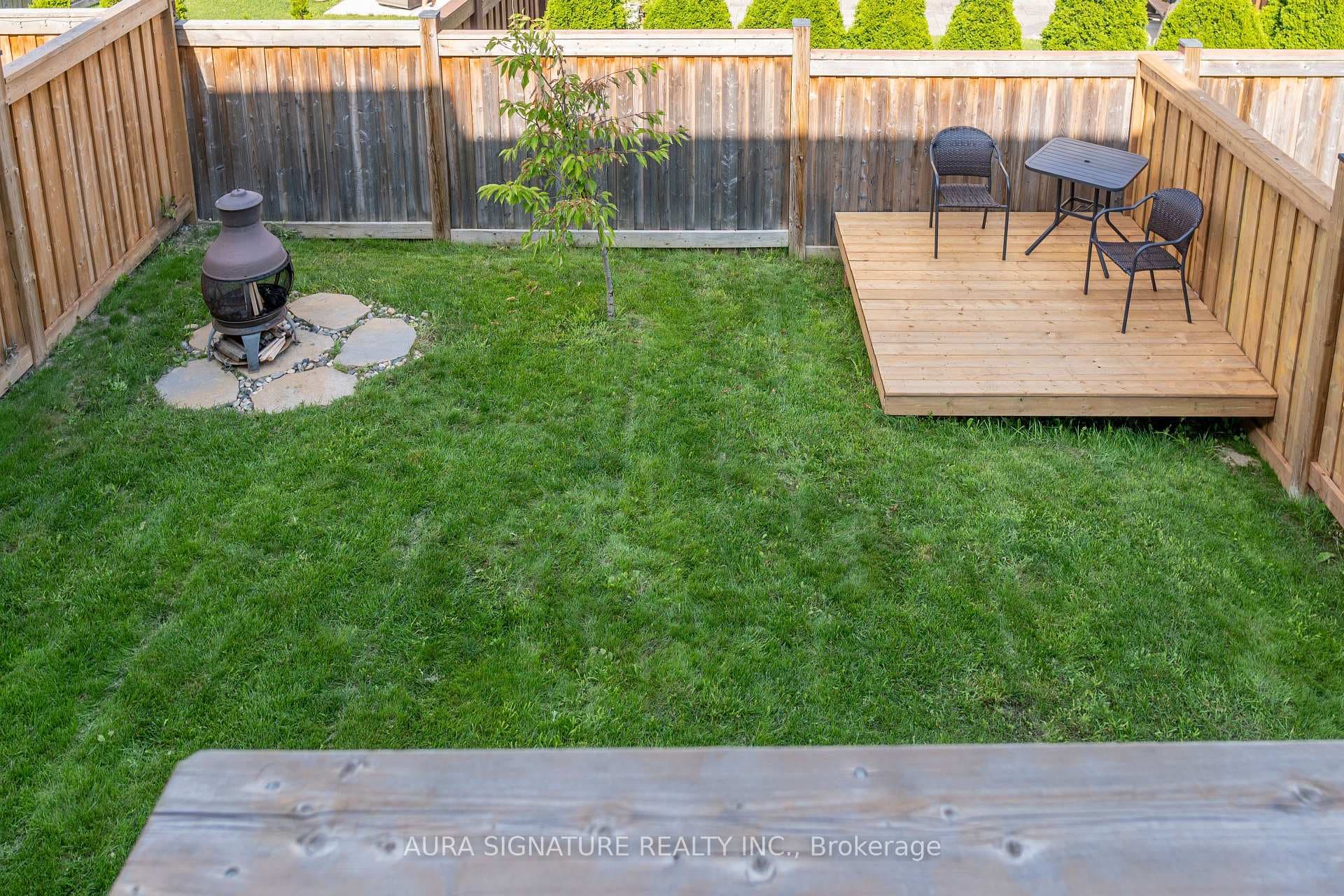 134 Fortis Crescent photo 29