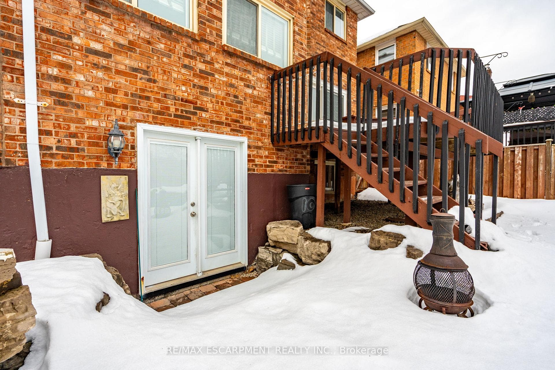 104 Lord Simcoe Drive photo 38