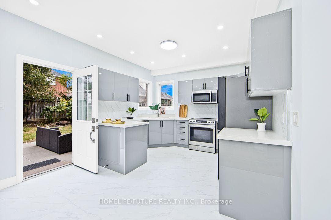 89 Eric Clarke Drive photo 12