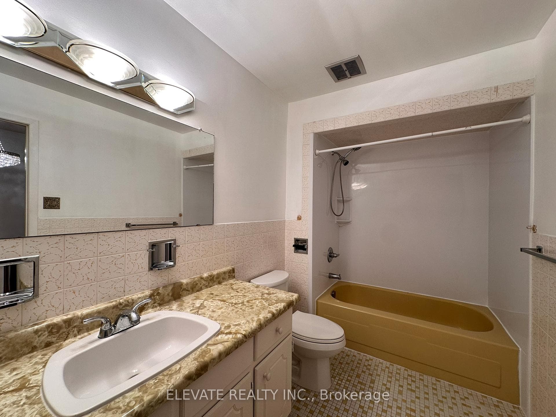 42 Navaho Drive Unit Upper photo 27