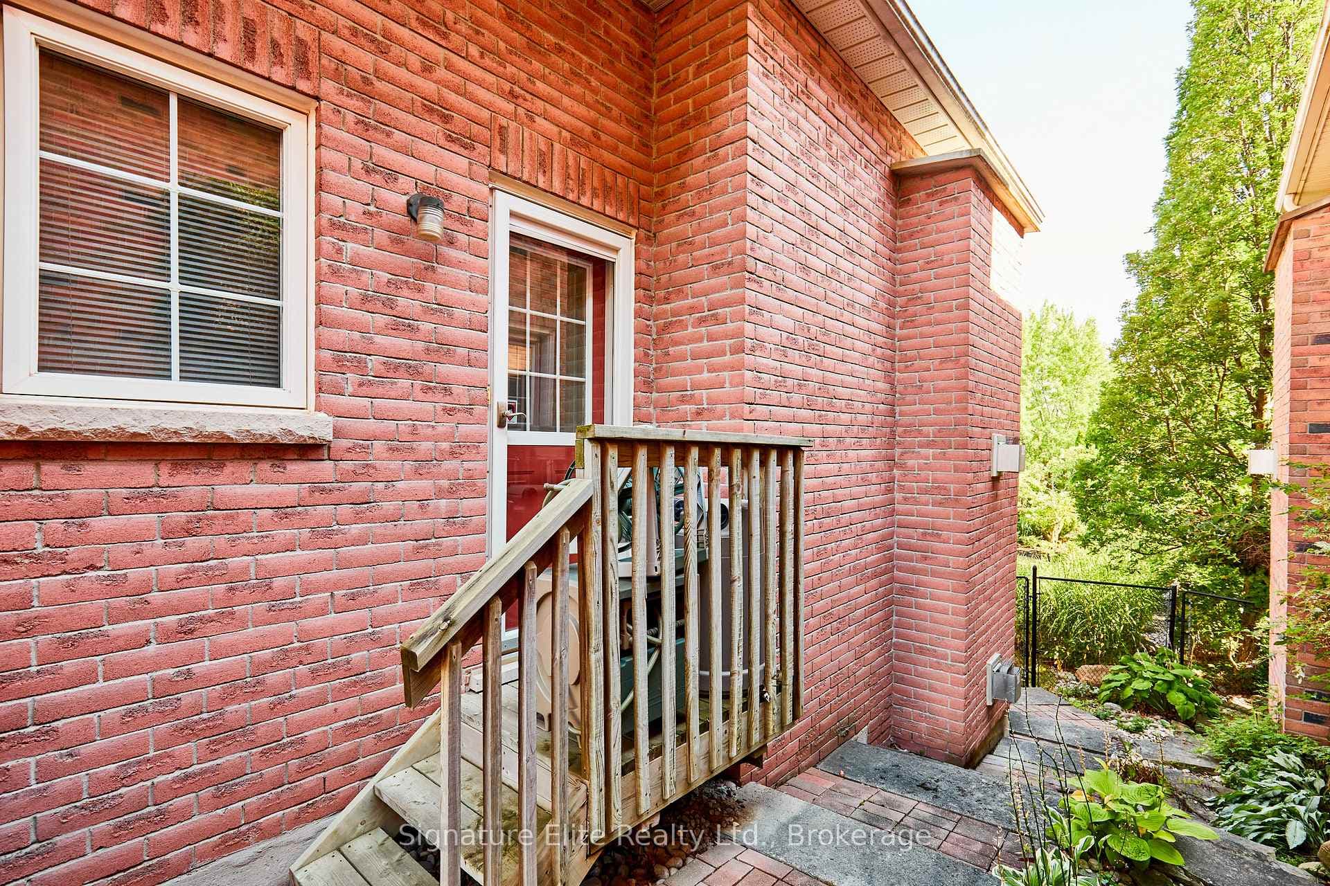 51 Roan Drive photo 41