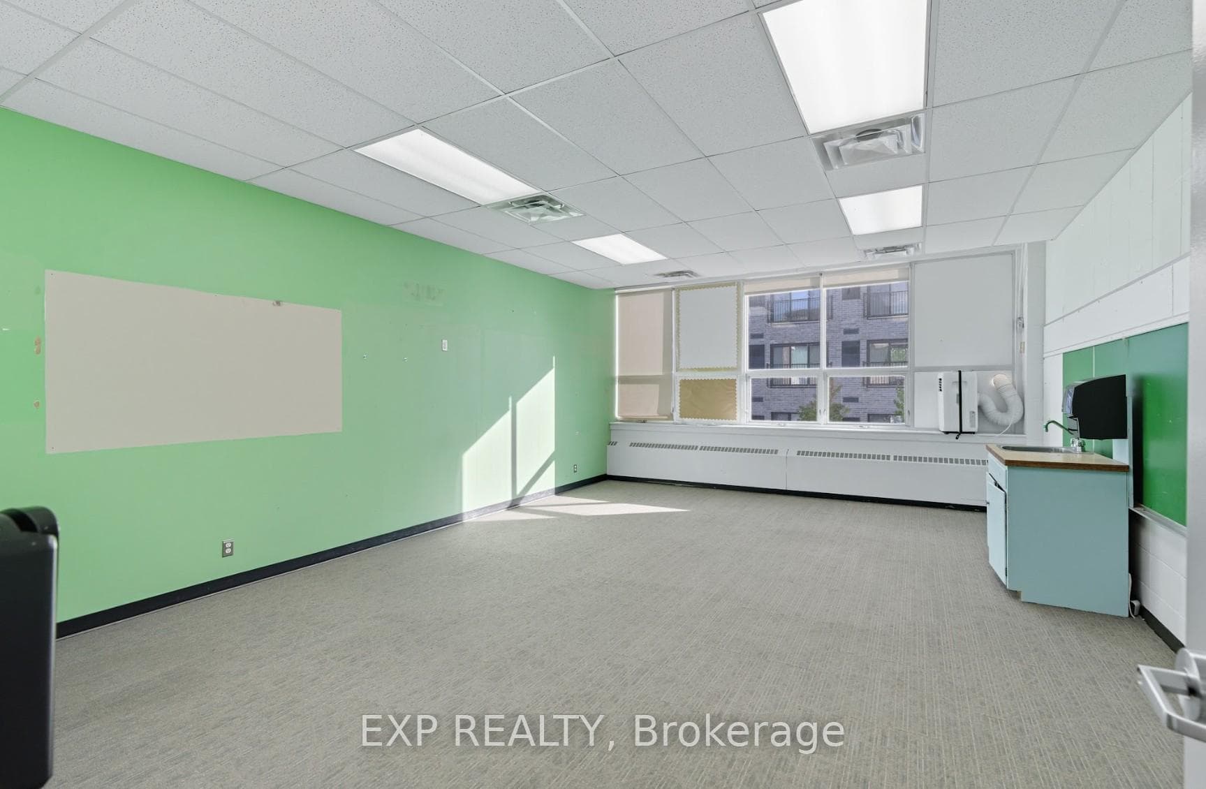 641 Sladen Avenue Unit 2nd & 3rd Floor photo 33