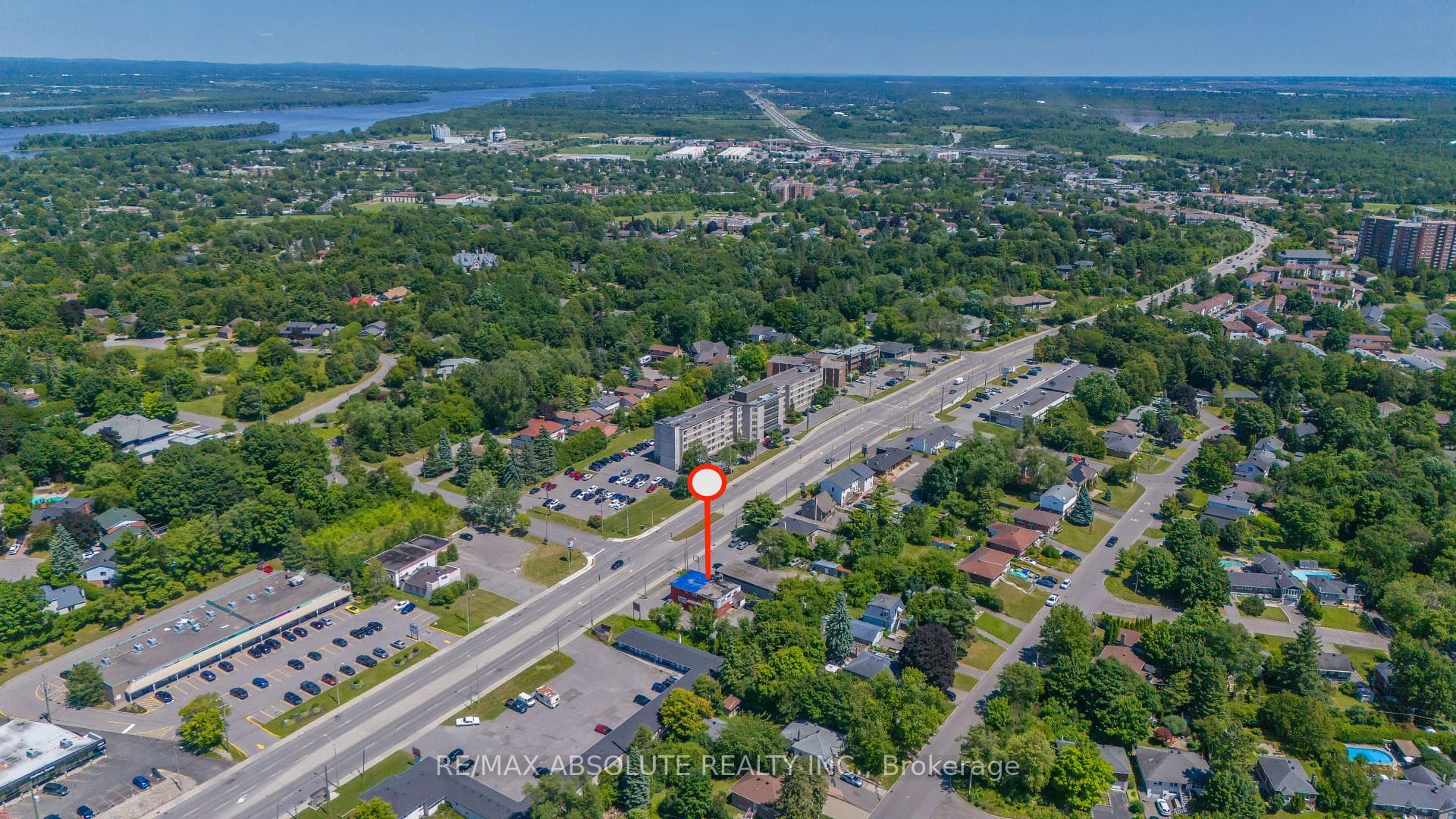 1690 Montreal Road photo 3
