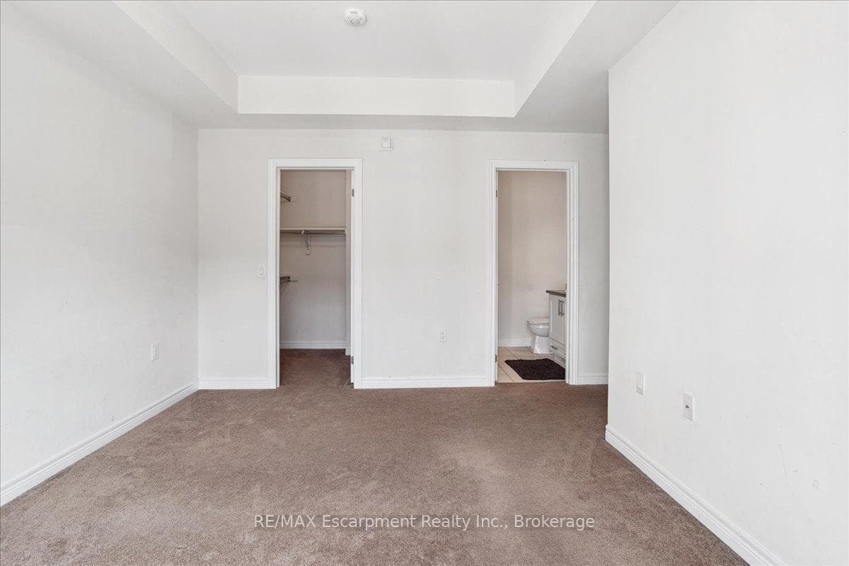 2370 Khalsa Gate Unit 211 photo 24