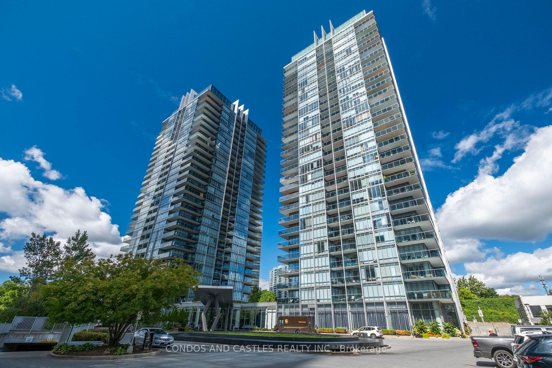 88 Park Lawn Road Unit 2907 photo 2