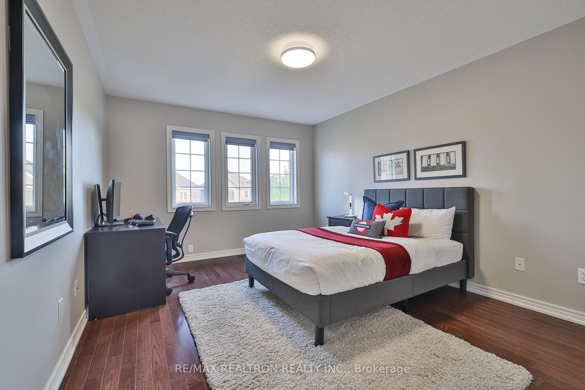 42 Southvale Drive photo 16