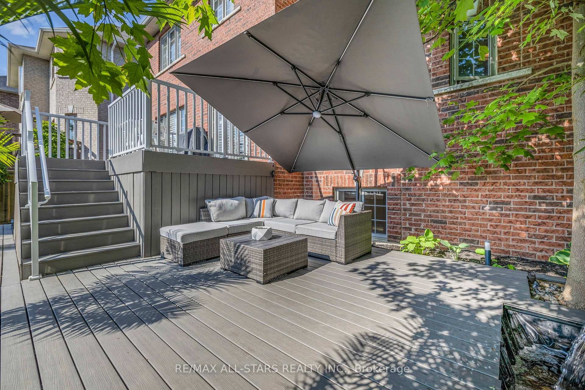 706 Emily Grove photo 32