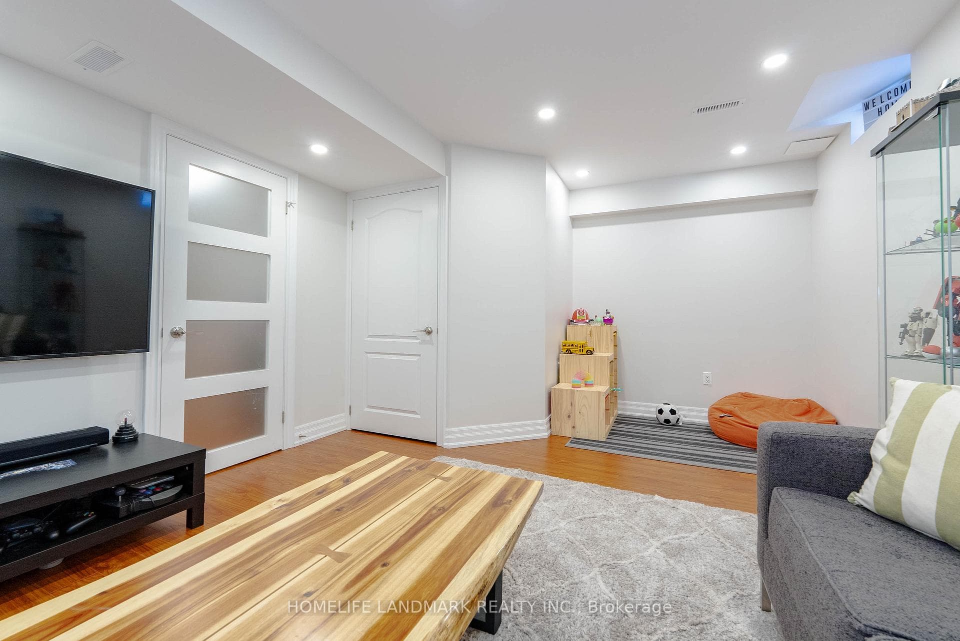 18 Lodgeway Drive photo 6