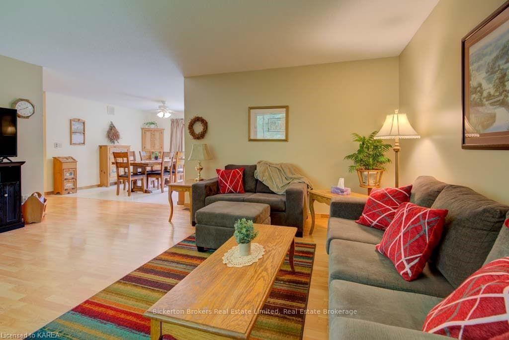 144 DARLINGSIDE DR Drive photo 30
