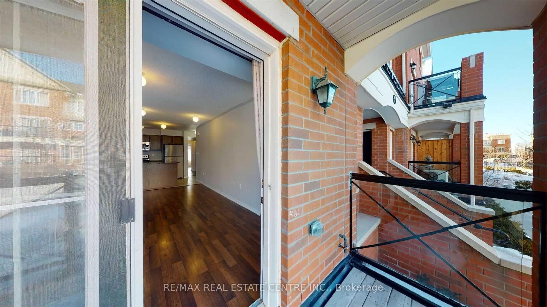 2488 Post Road Unit 18 photo 17