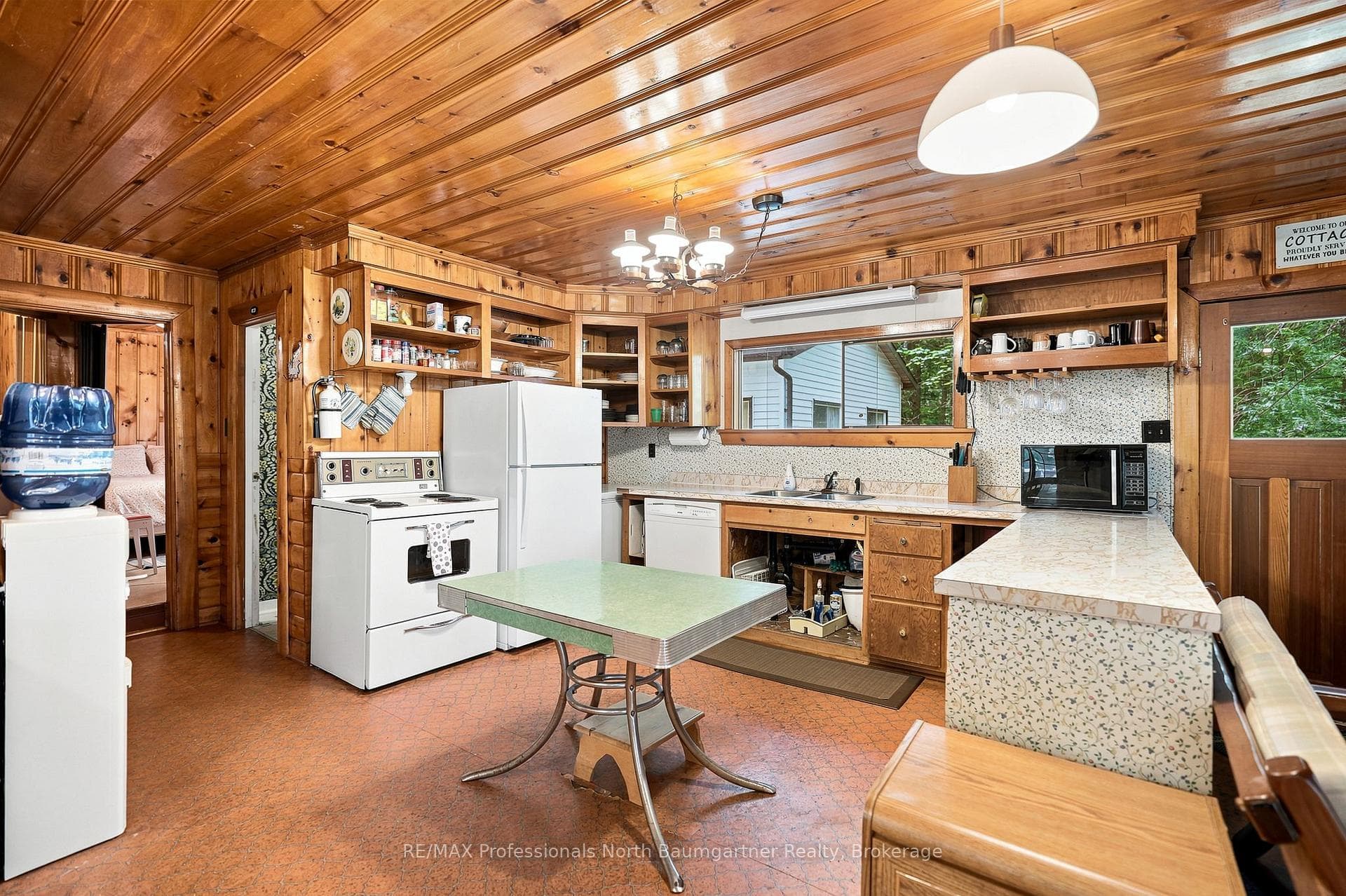 1202 Three Brothers Drive photo 9