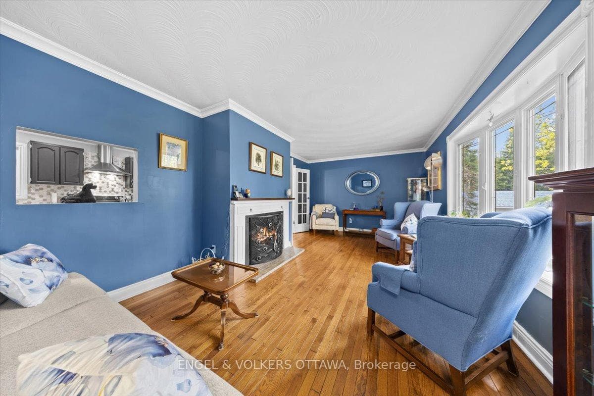 4841 Torbolton Ridge photo 21