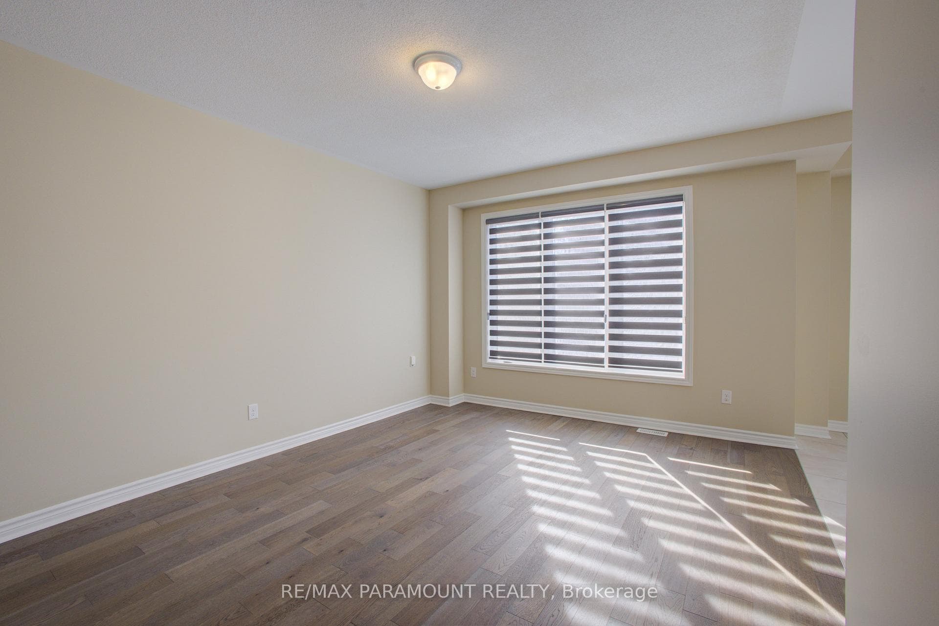 32 Kirby Avenue photo 14