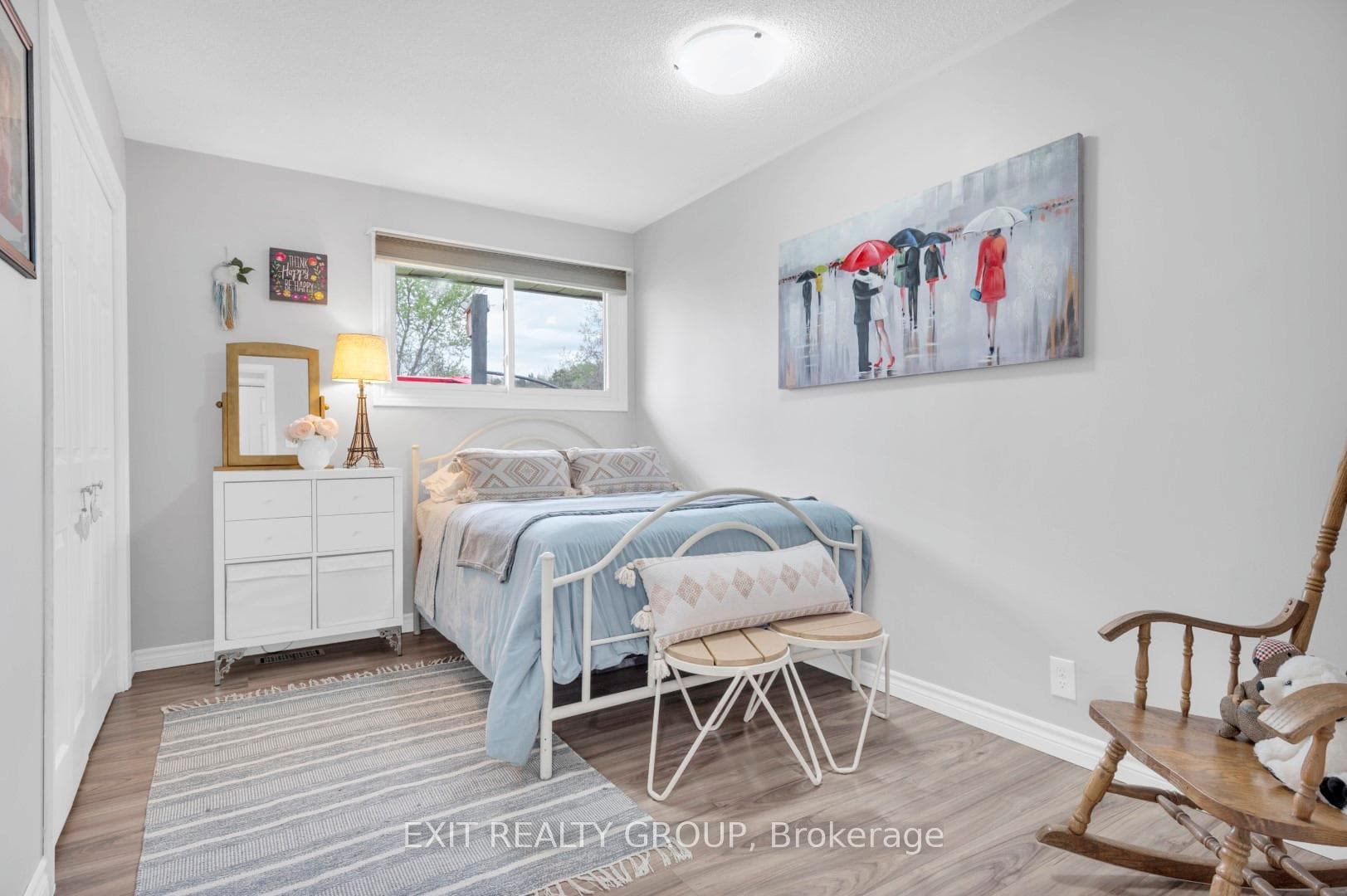 146 Chatterton Valley Crescent photo 19