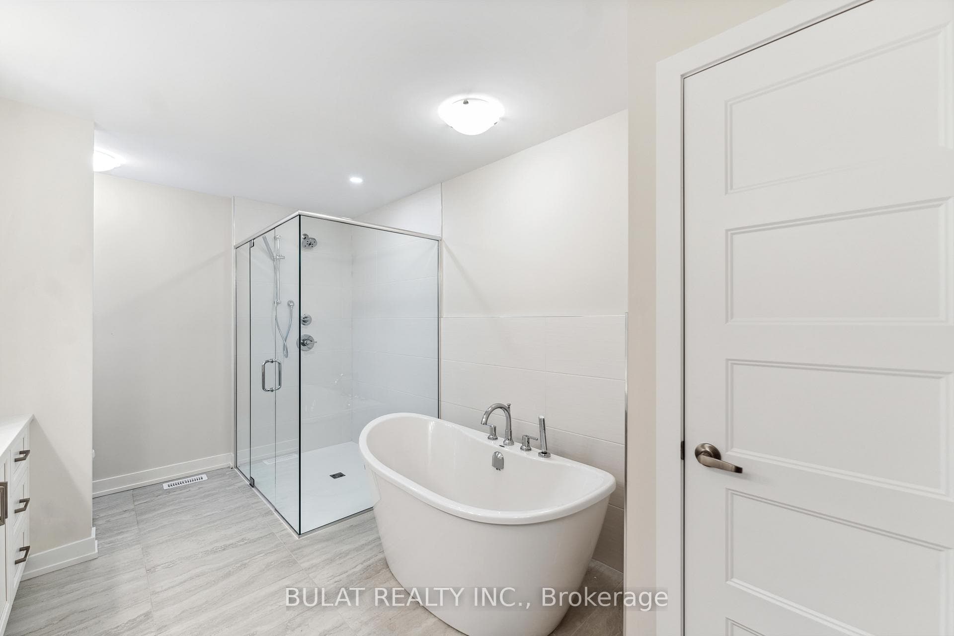 primary ensuite