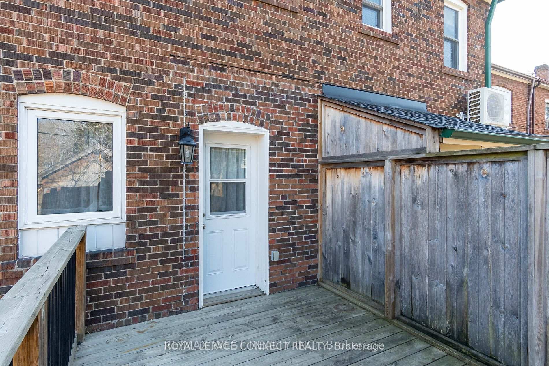 638 Willard Avenue photo 40