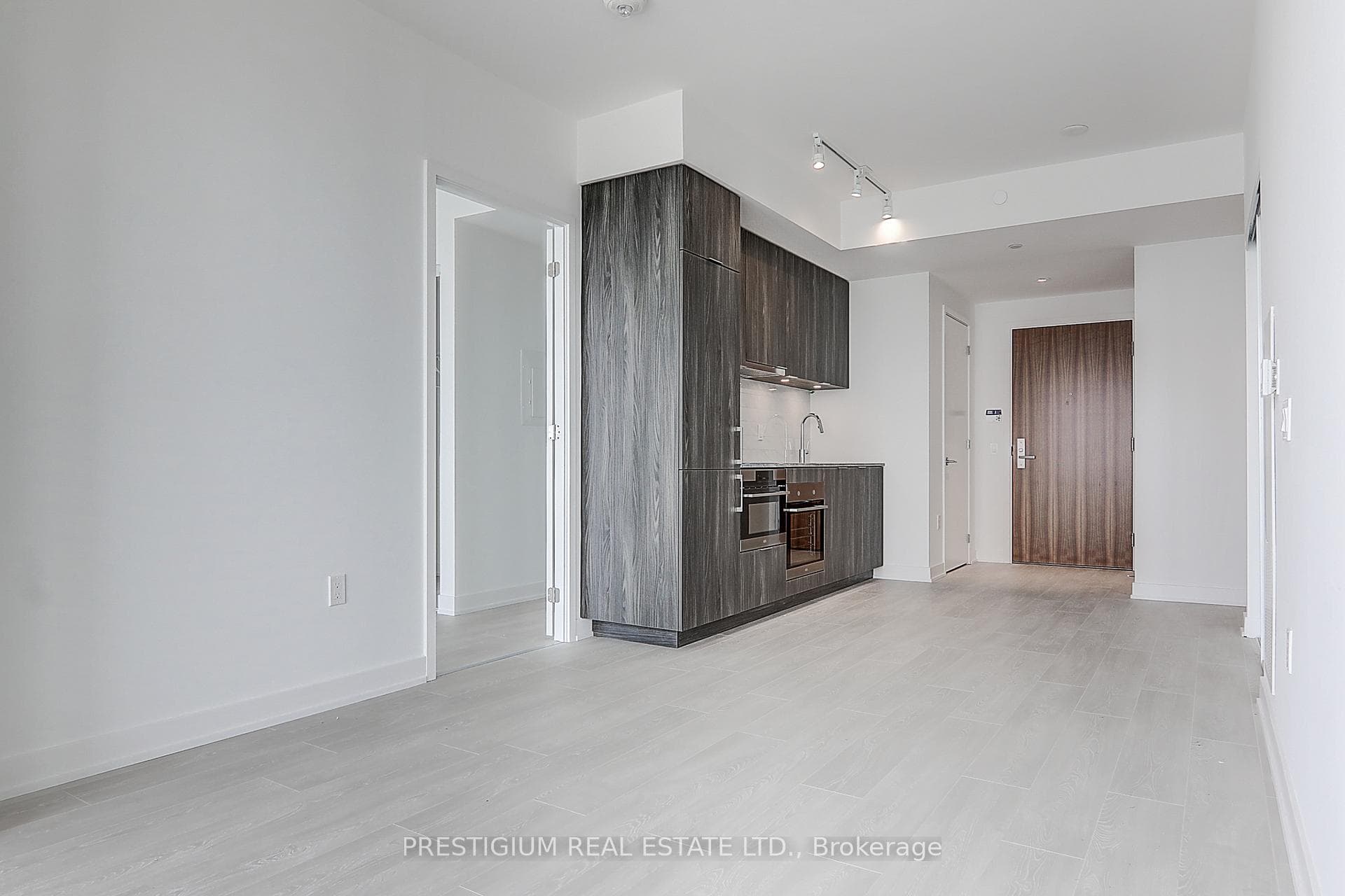 15 Queens Quay Unit 2801 photo 11