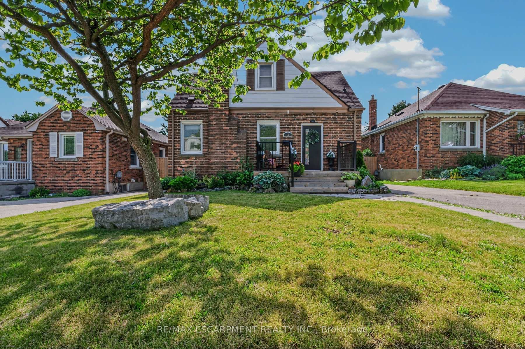 43 Woodbridge Road photo 1