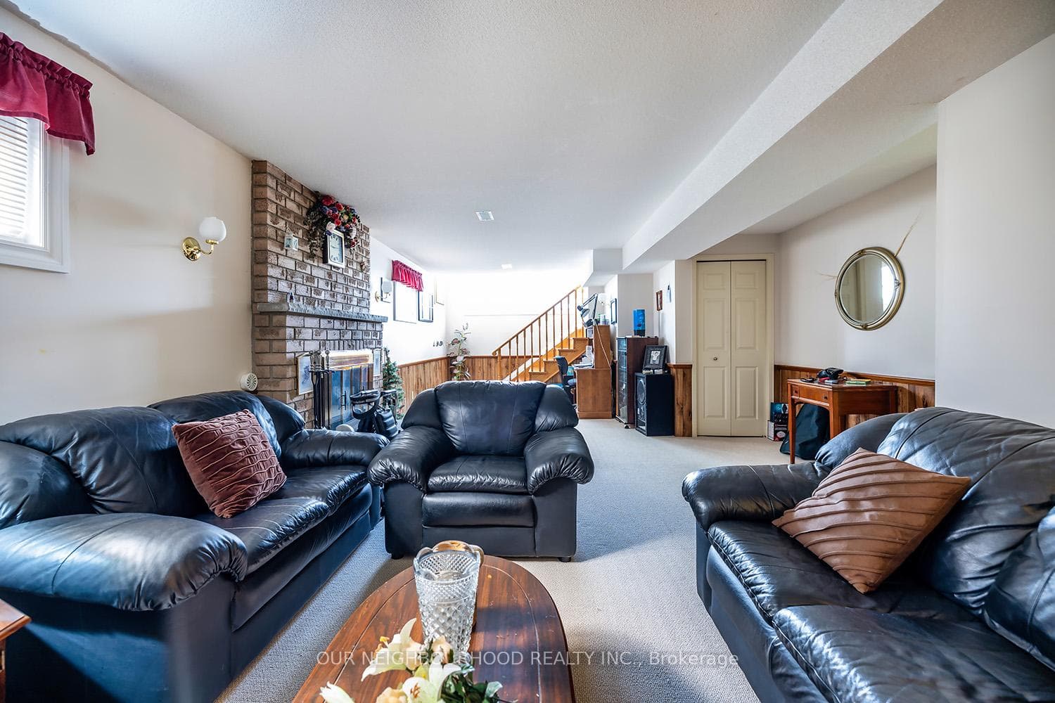 536 Steerforth Street photo 29