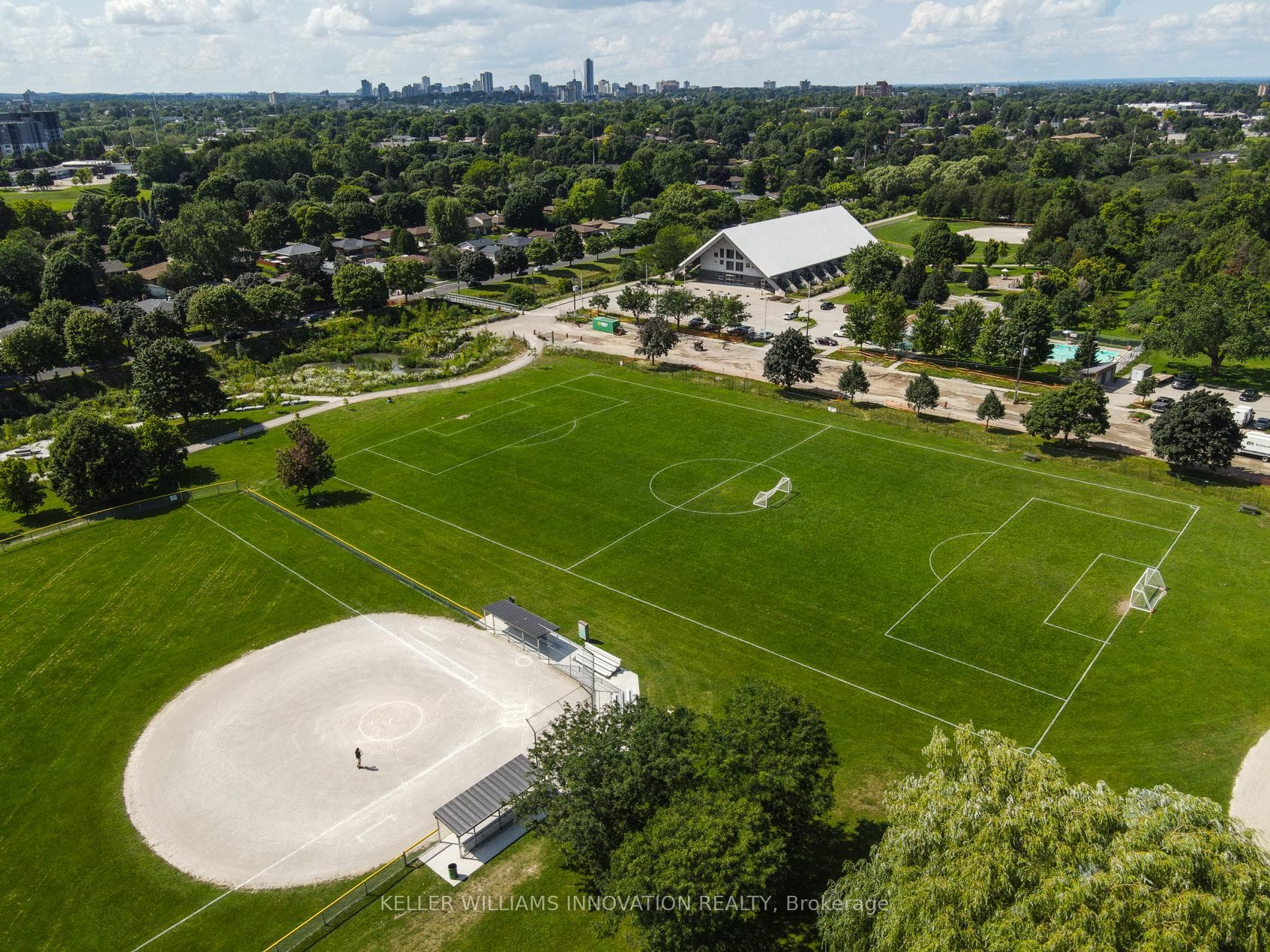 51 Clark Avenue photo 40
