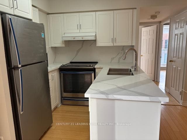 43 Eglington Avenue Unit 1110 photo 14