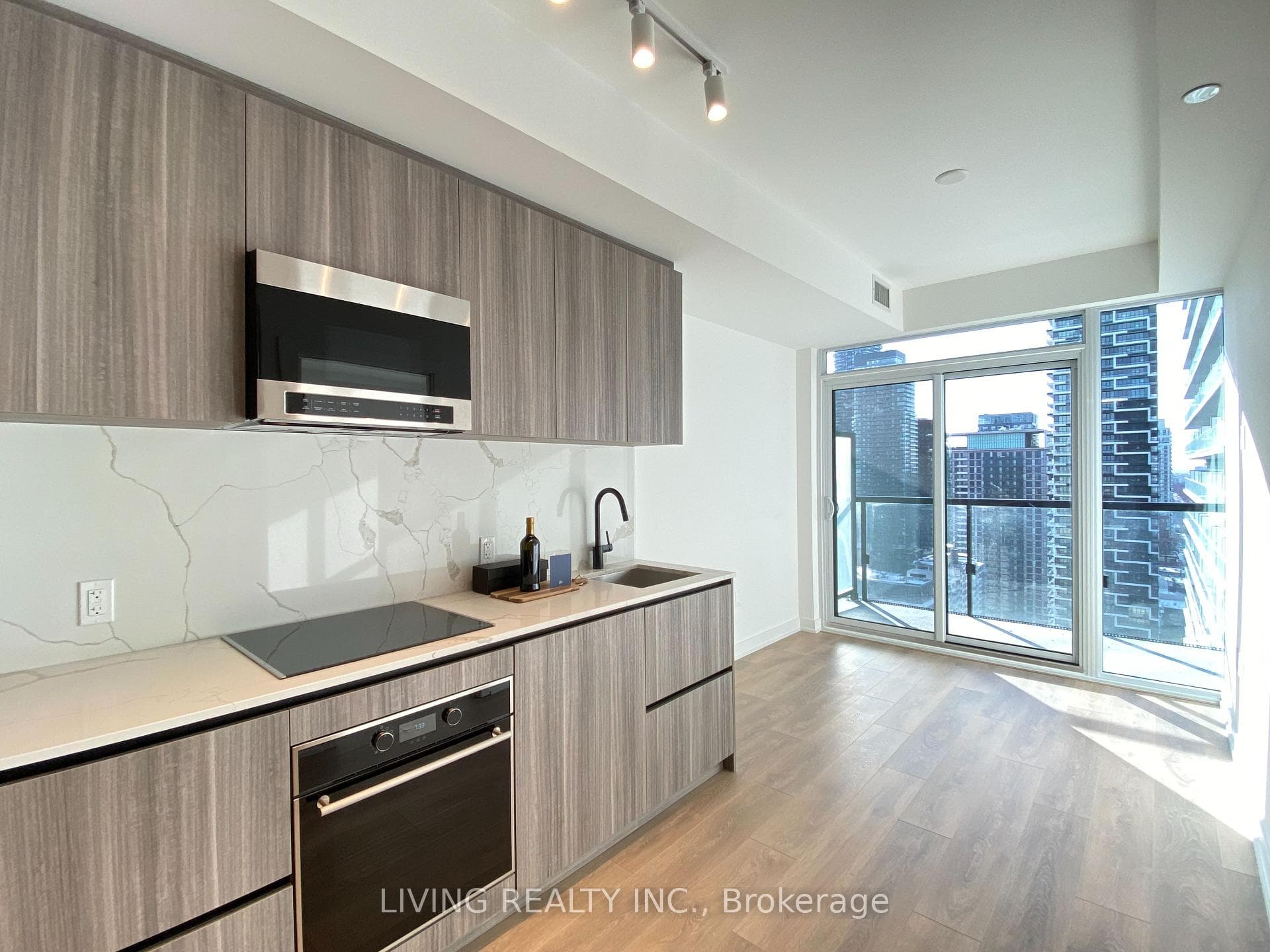 127 Broadway Avenue Unit 2804 photo 10