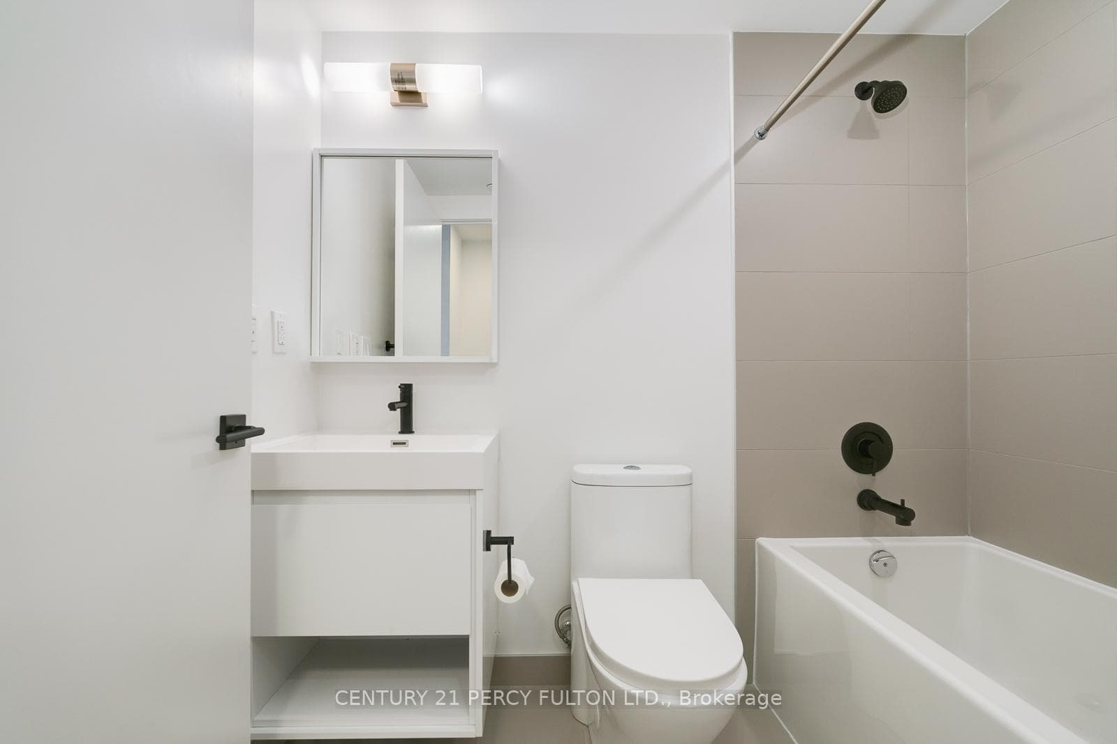 2 Augusta Avenue Unit 707 photo 19