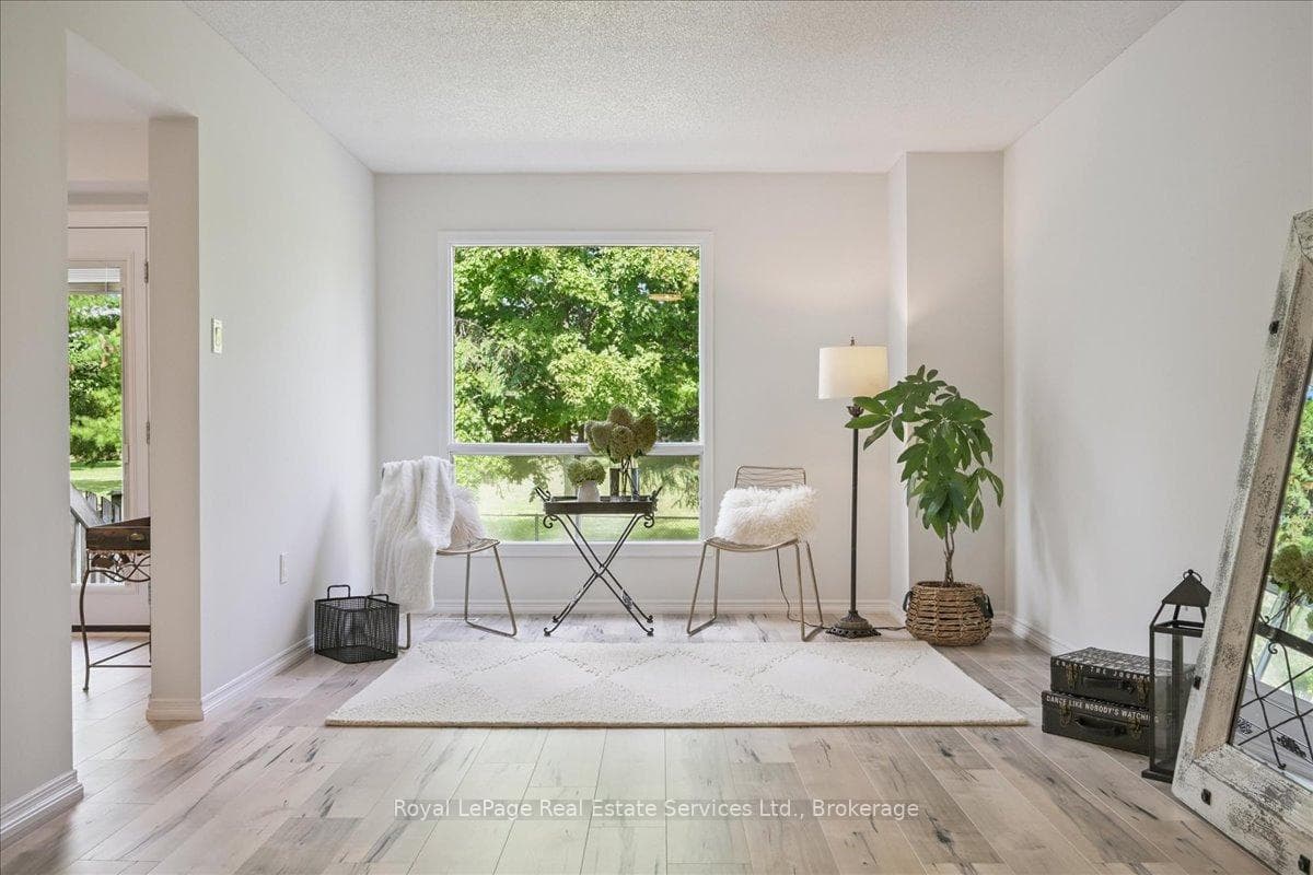 1377 Blackburn Drive photo 10