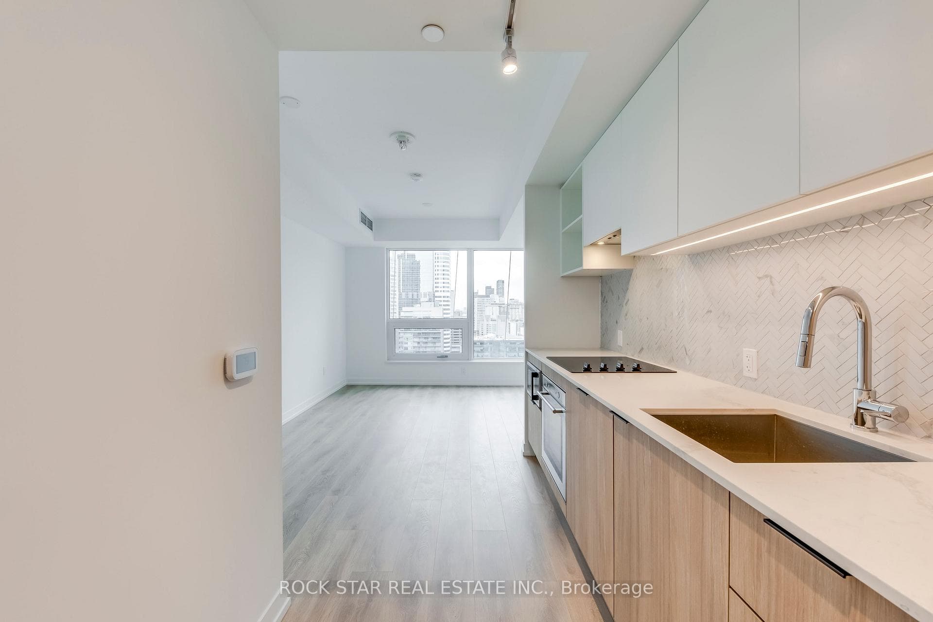 82 Dalhousie Street Unit 2611 photo 6
