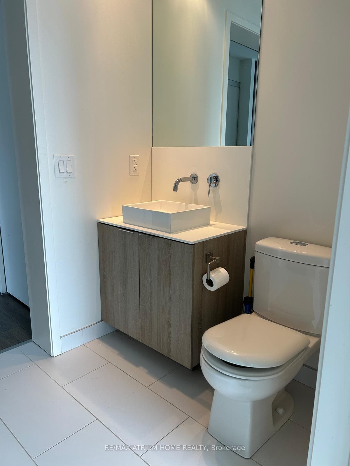159 Dundas Street Unit 3401 photo 5