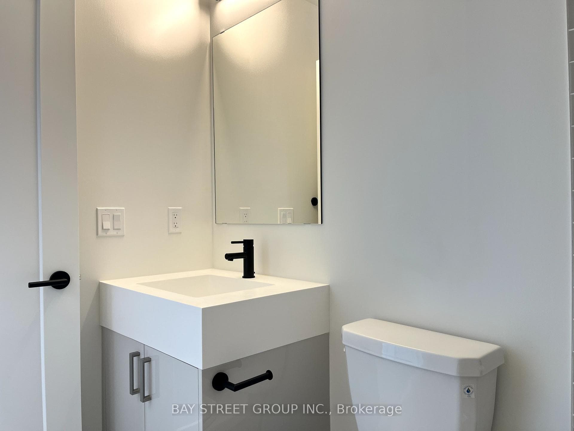280 Dundas Street Unit 2707 photo 14