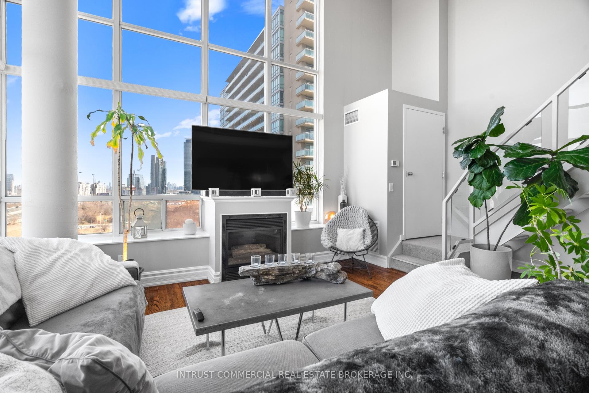 250 Manitoba Street Unit 627 photo 15