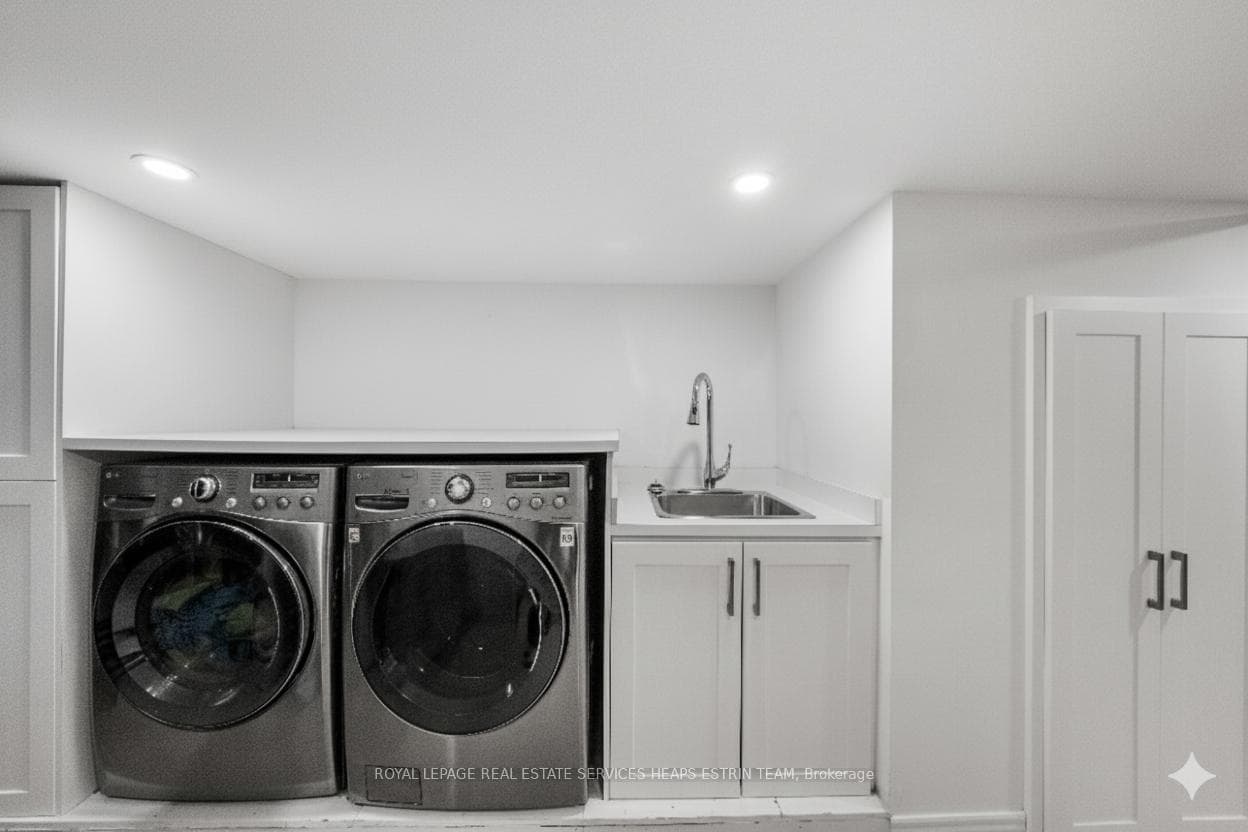 72 Harcourt Avenue photo 31