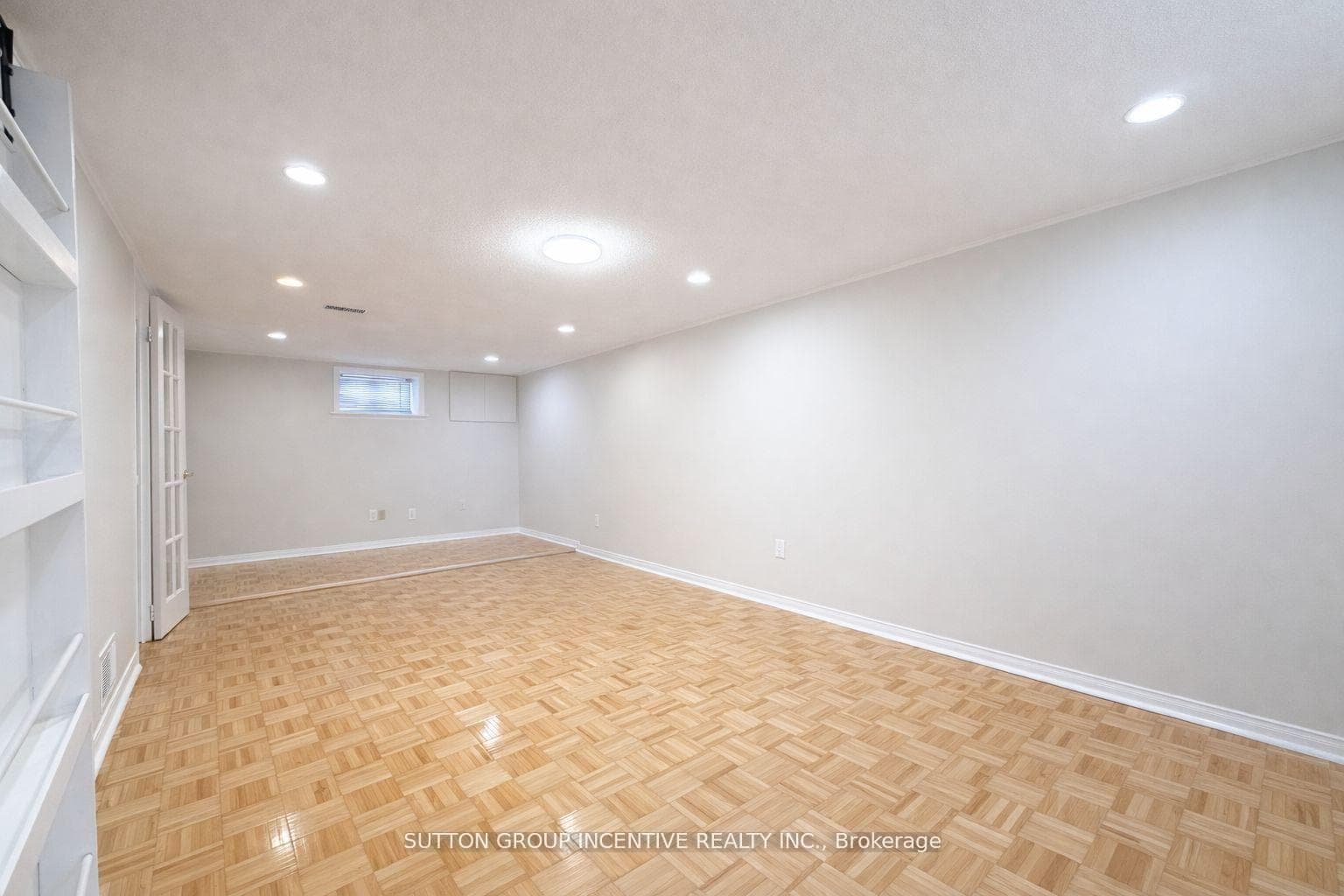 65 Barrhead Crescent photo 18