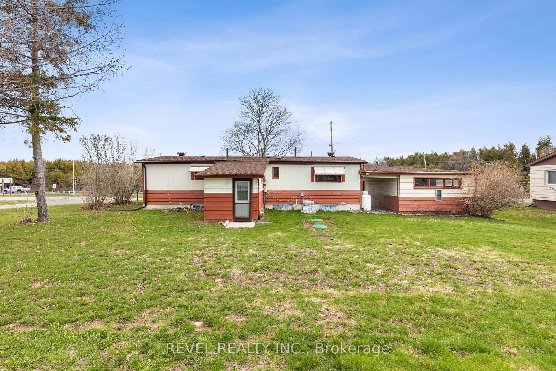 7 Macal Drive photo 44
