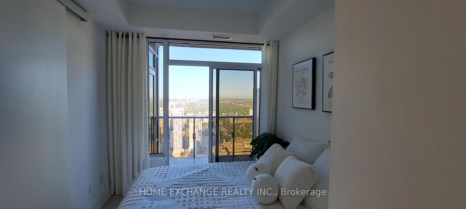 11 Yorkville Avenue Unit 4610 photo 18