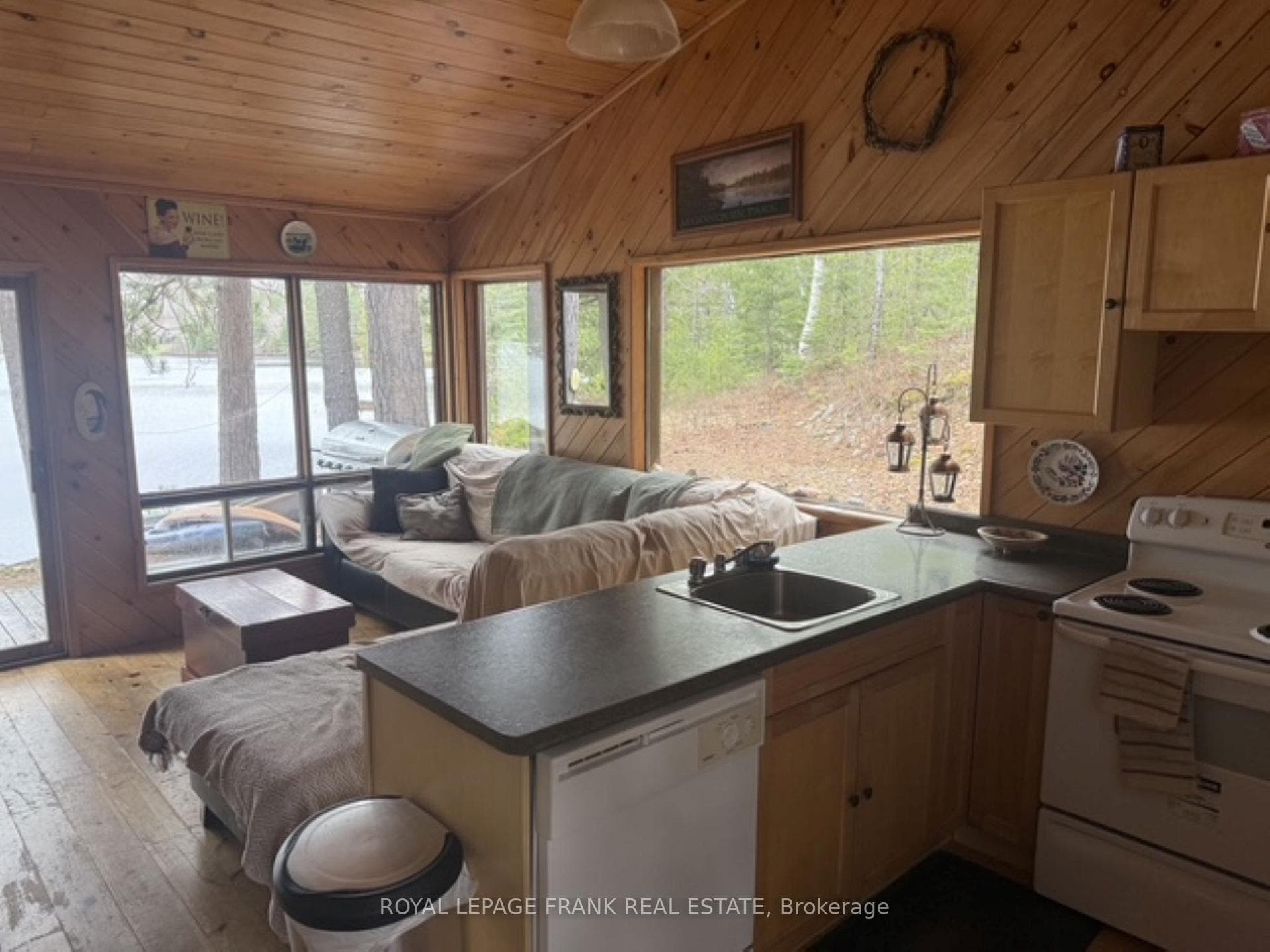 48 White Pine Lane photo 12