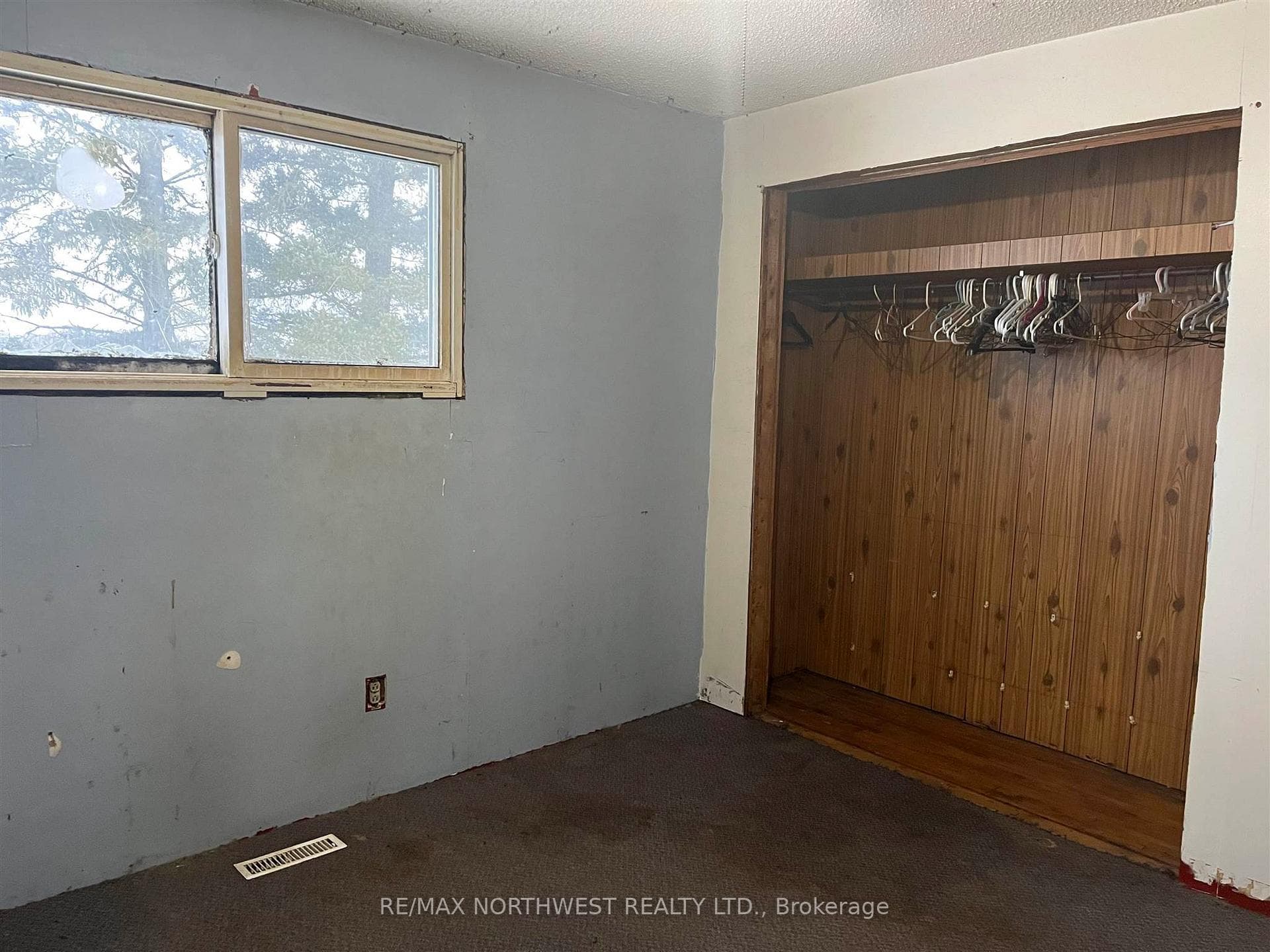 745 Norris Road photo 5