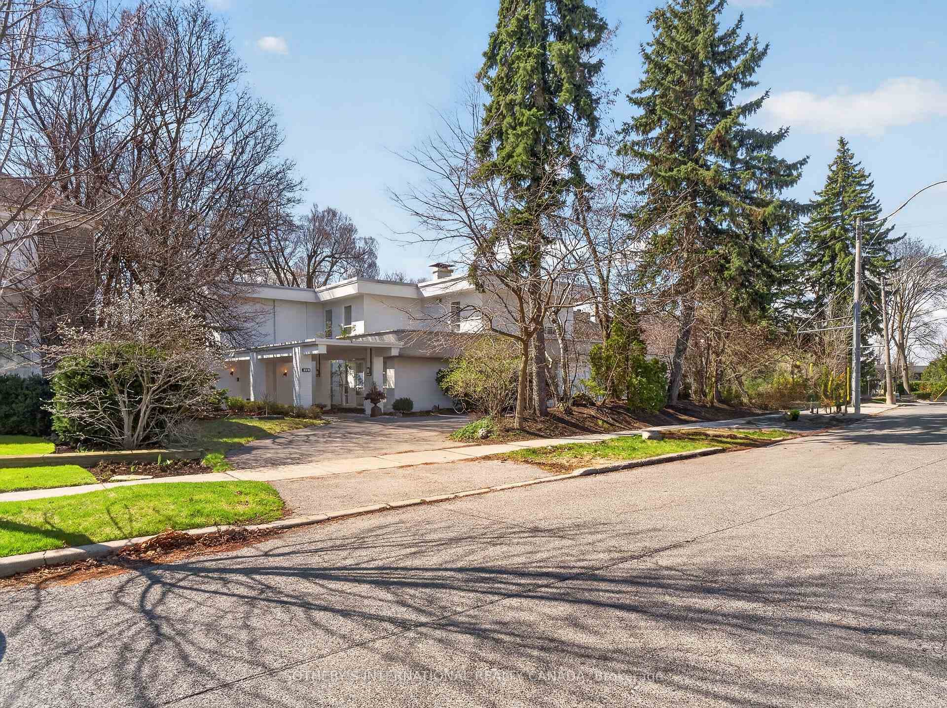 39 Burton Road photo 21