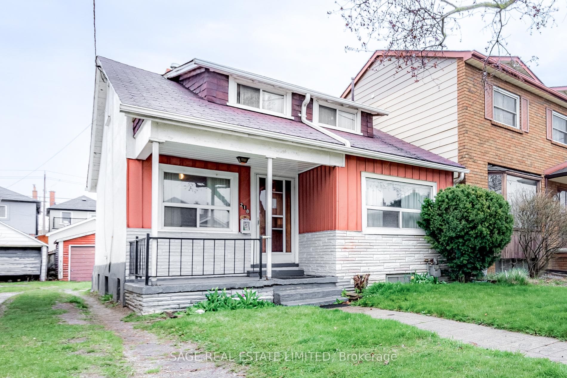 218 Aileen Avenue photo 3