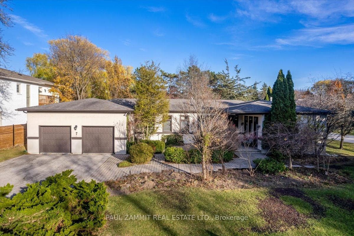 7 Hammok Crescent photo 1