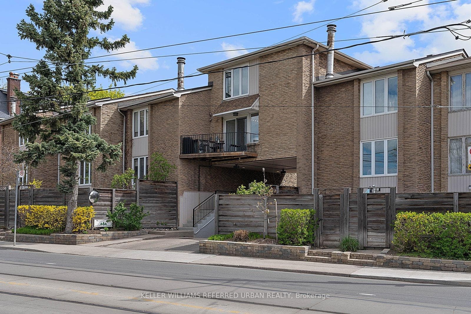 2 Withrow Avenue Unit 4 photo 1