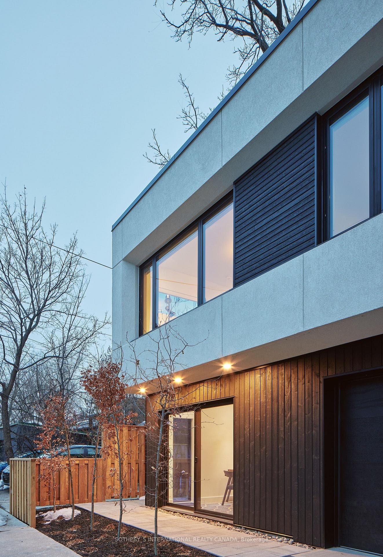 135R Pearson Avenue photo 4