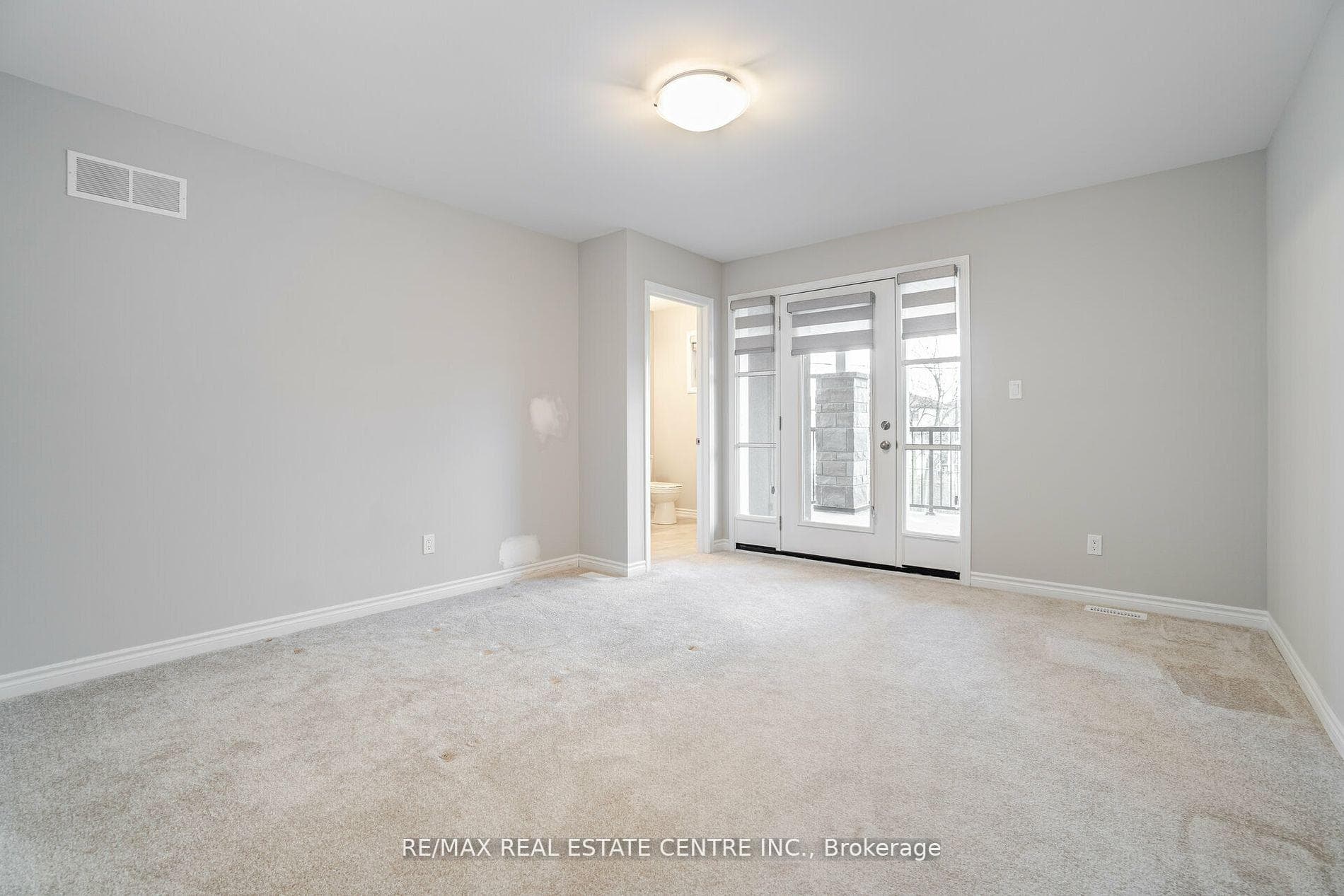 219 Taylor Street photo 19