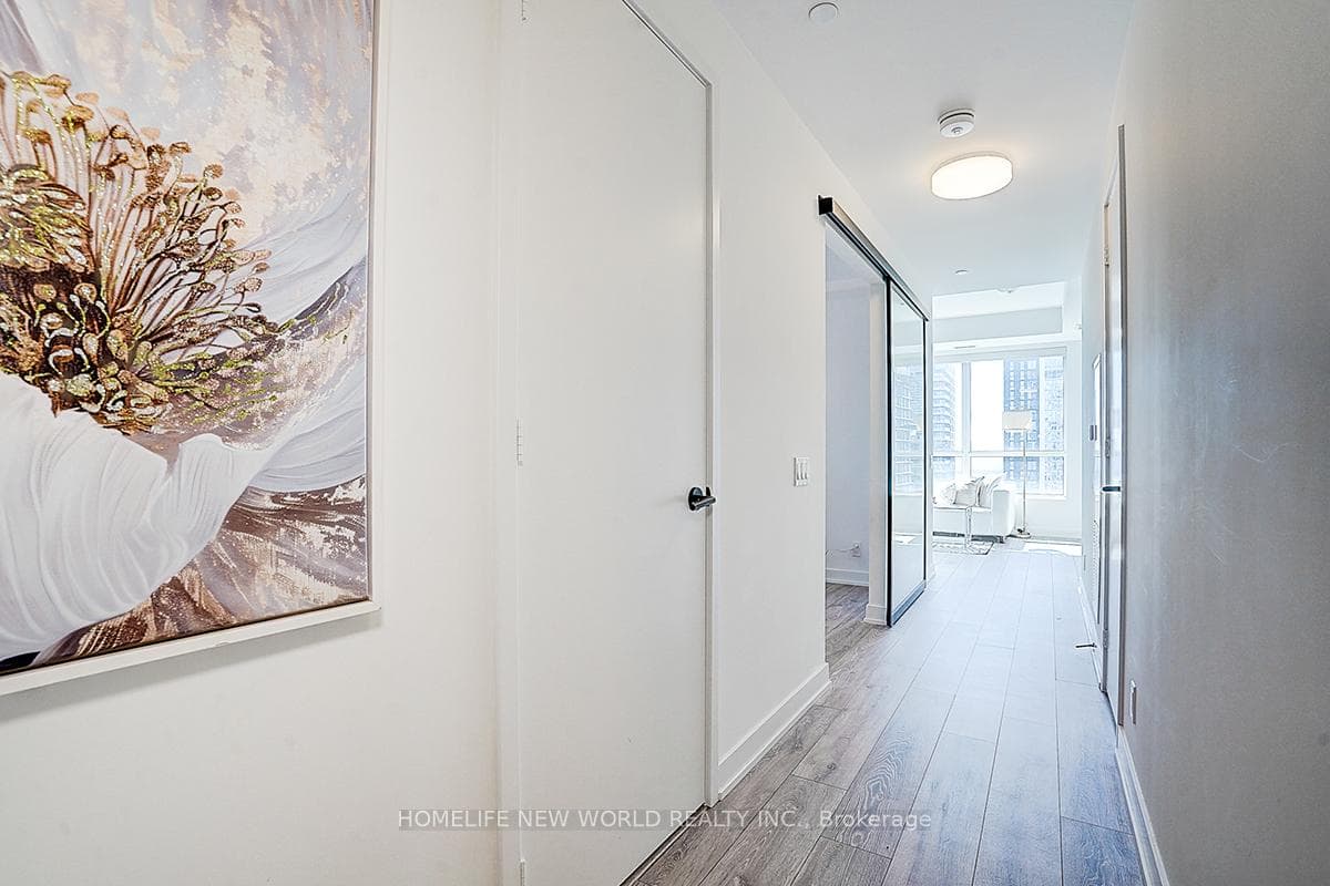 108 Peter Street Unit 3706 photo 32