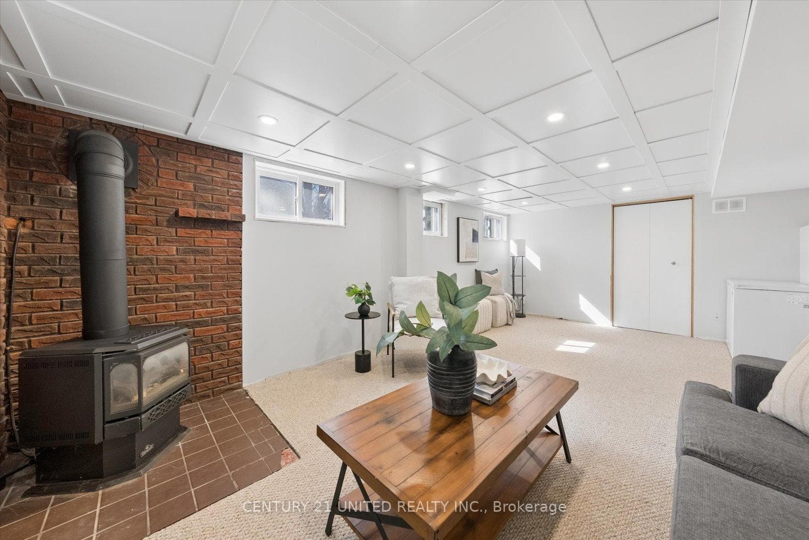 1309 Royal Drive photo 25