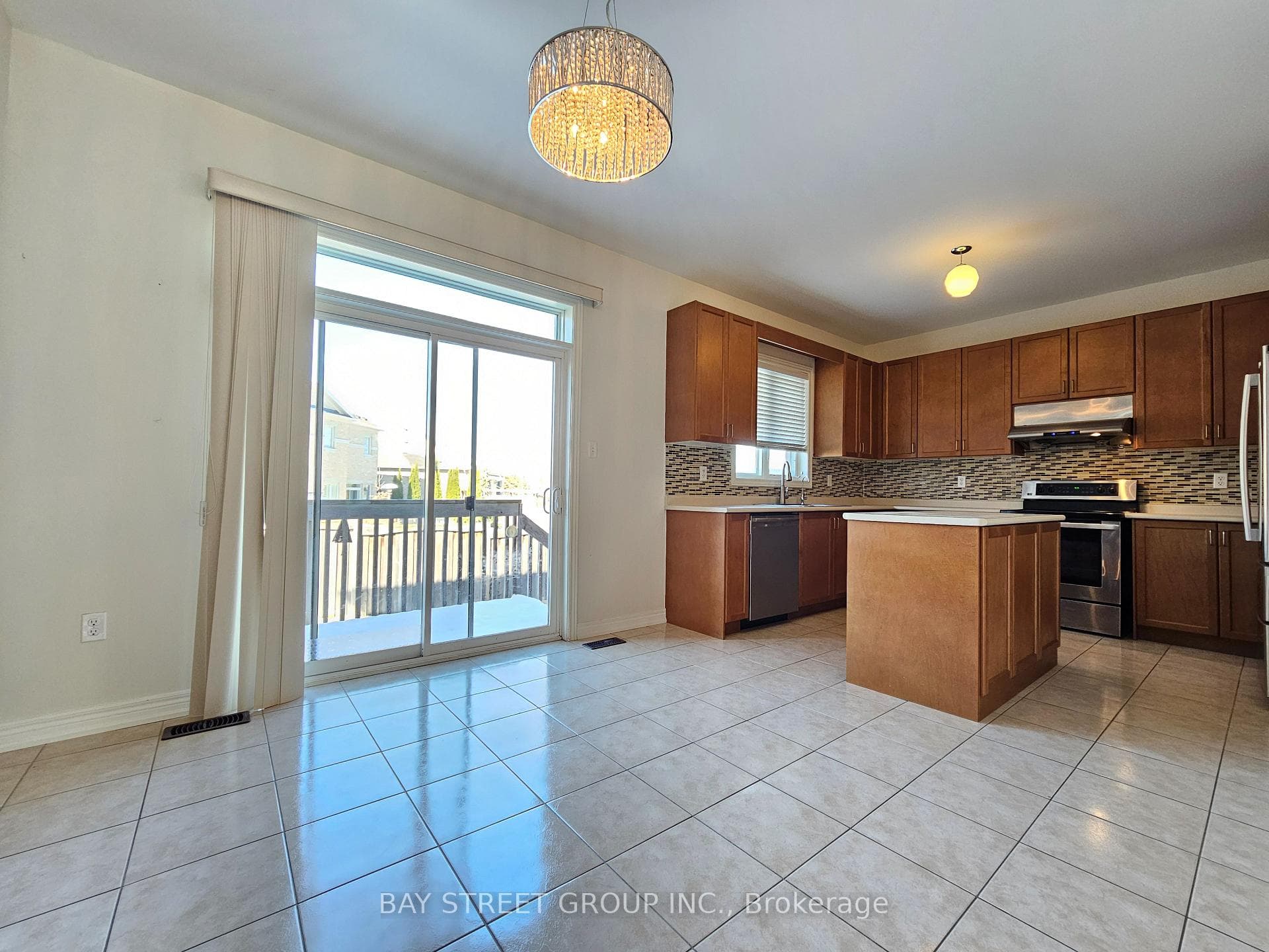 1107 Sherman Brock Circle photo 10