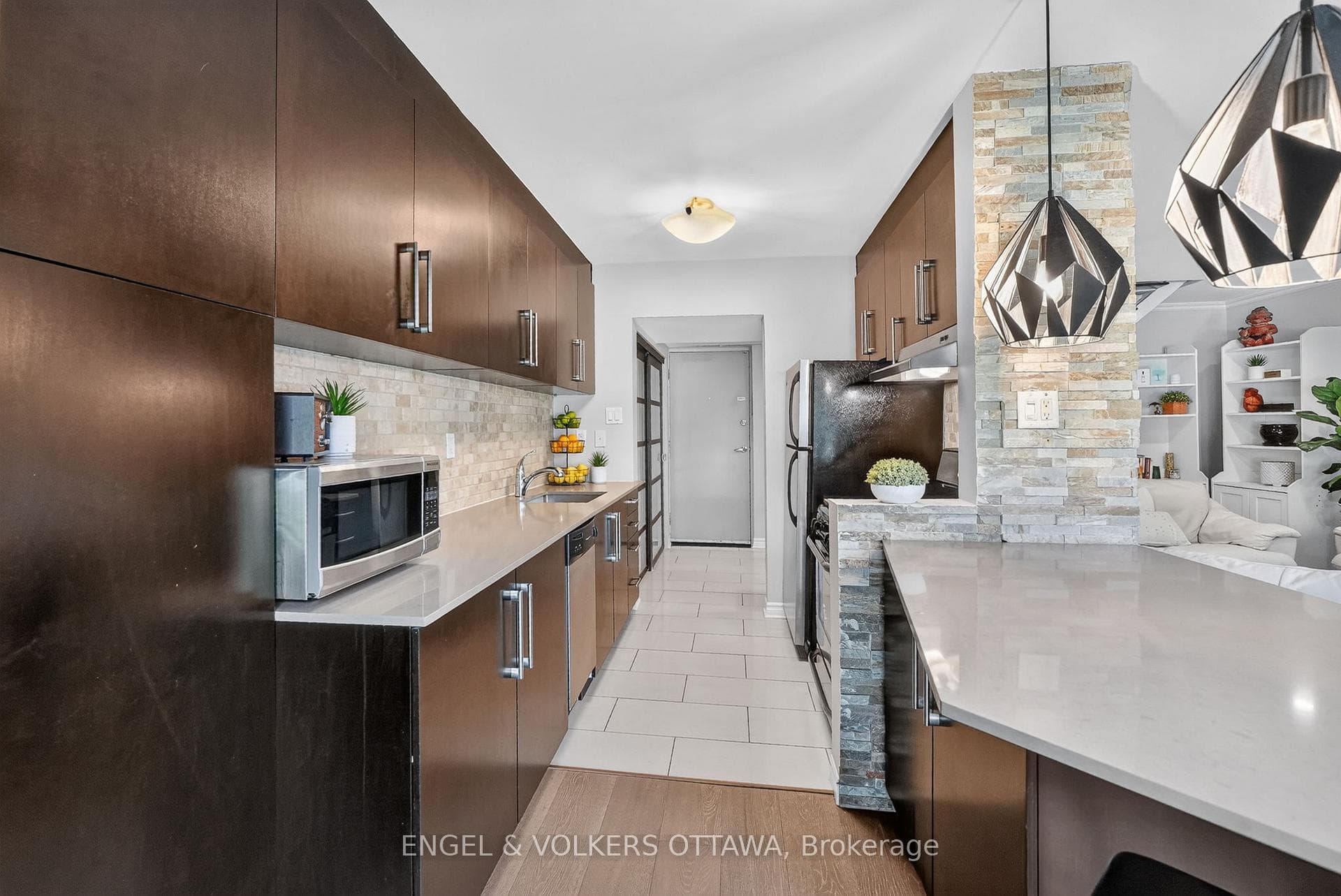 12 CORKSTOWN Road Unit 119 photo 11