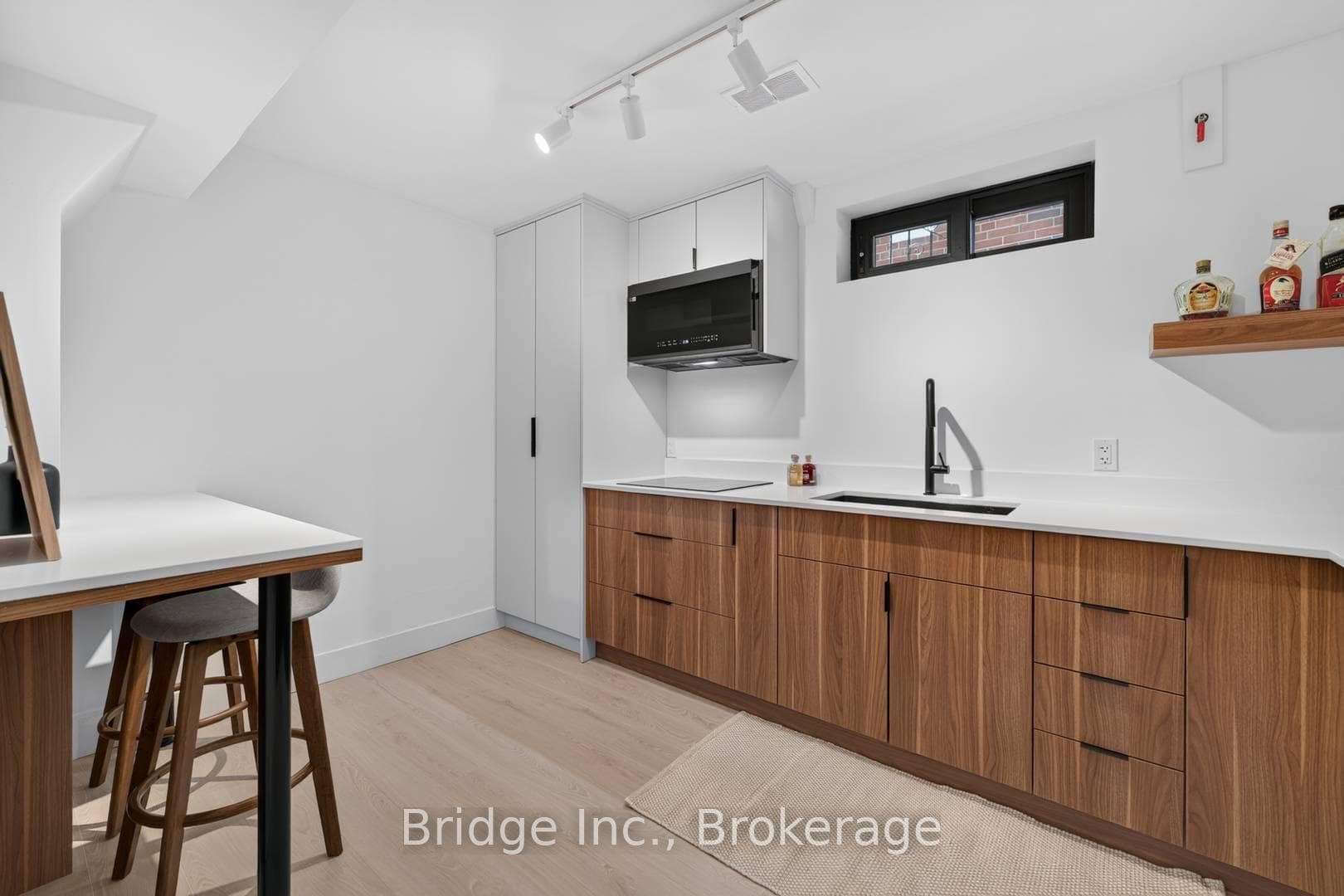 Secondary Kitchen with Dining Area